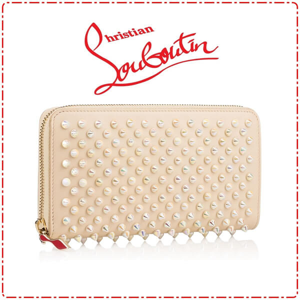 SS19新作 クリスチャン ルブタンスーパーコピー スタッズ長財布